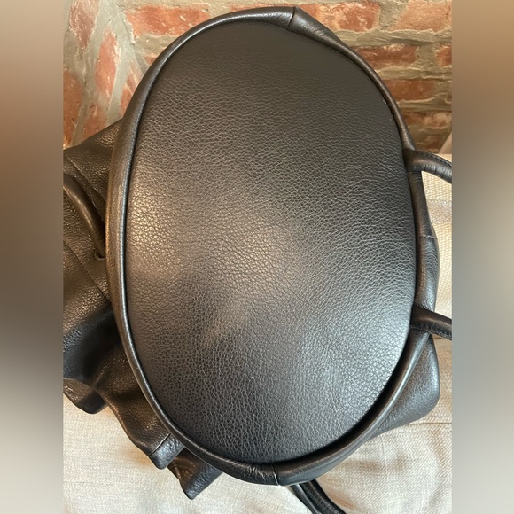 Are Studio Bell backpack in black leather - Picture 7 of 8